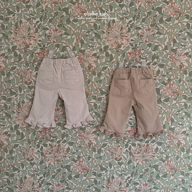 Aladin - Korean Children Fashion - #childrensboutique - Spring Shirring Boots Cut Pants - 2