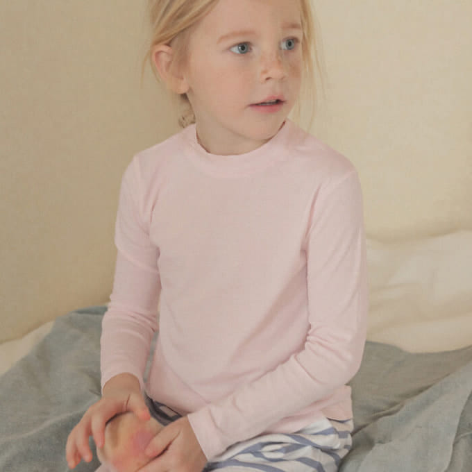 Bien A Bien - Korean Children Fashion - #minifashionista - Debut Mockneck Tee
