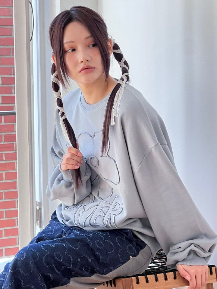 Bricklane - Korean Women Fashion - #pursuepretty - Dekki Flower Sweatshirt  - 2