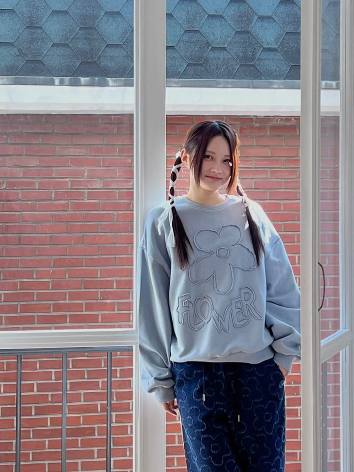 Bricklane - Korean Women Fashion - #shopsmall - Dekki Flower Sweatshirt  - 5