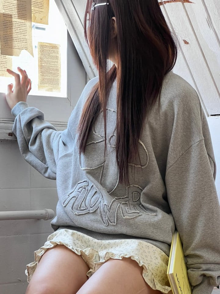 Bricklane - Korean Women Fashion - #thelittlethings - Dekki Flower Sweatshirt  - 7