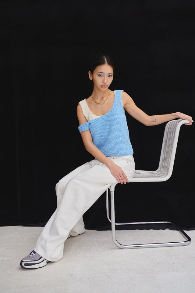 Charlotte - Korean Women Fashion - #womensfashion - Sleeveless Knit - 4