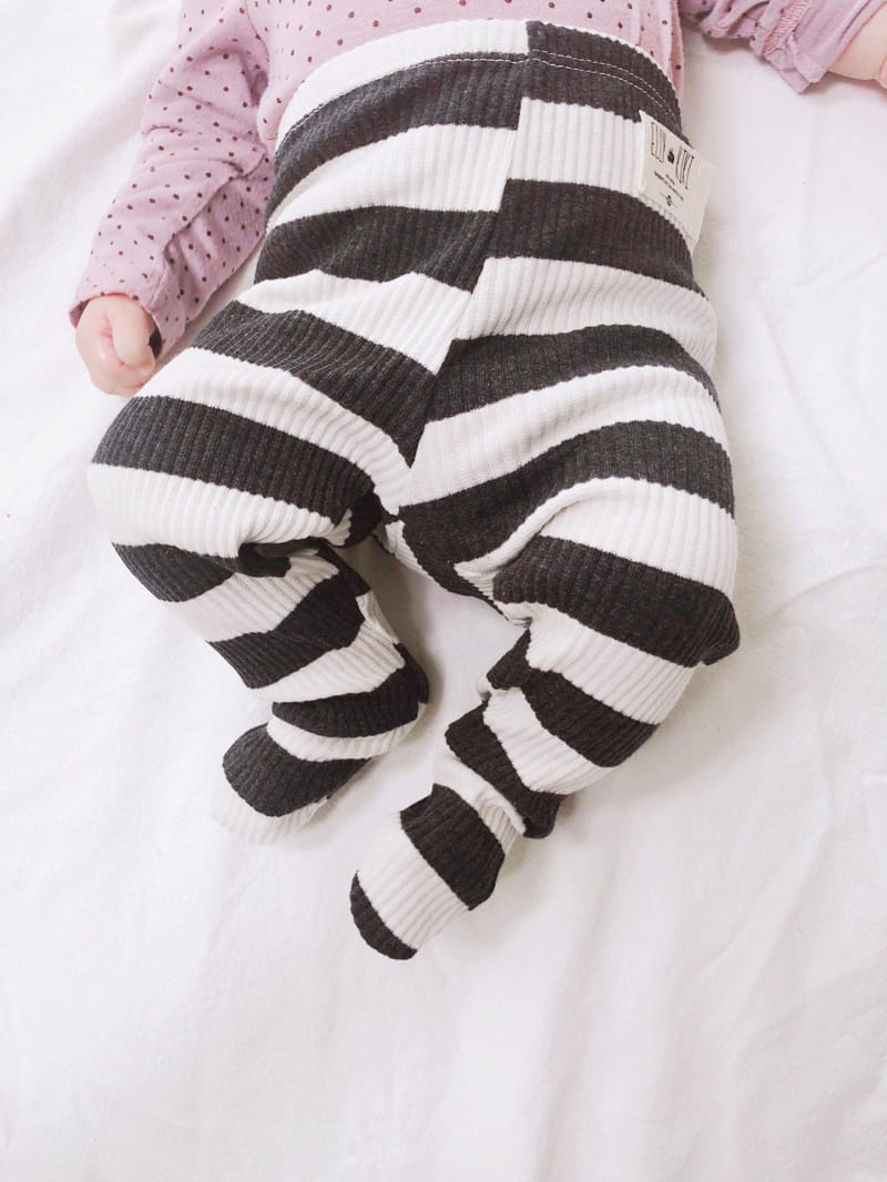 Ellykiki - Korean Baby Fashion - #onlinebabyboutique - Baby Foot Basic Leggings - 7