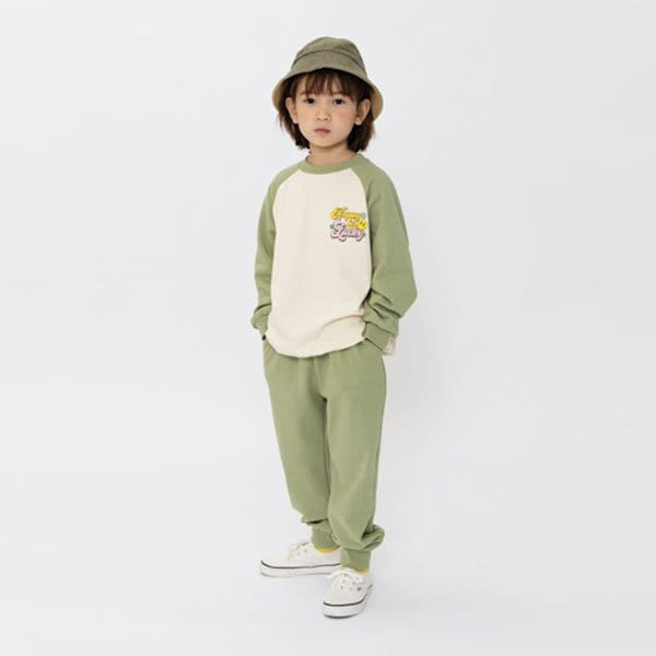 Fashion King - Korean Children Fashion - #designkidswear - Raglan Smile Top Bottom Set