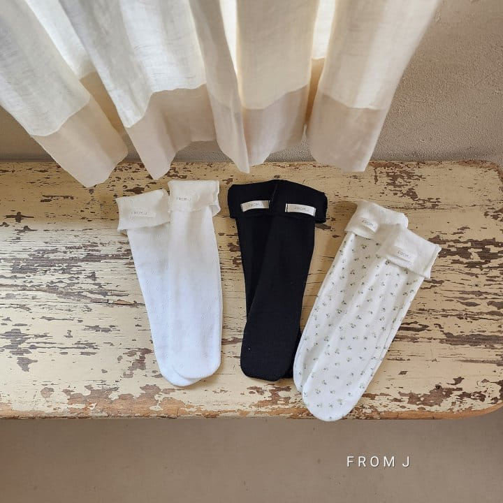 From J - Korean Baby Fashion - #babyboutique - Emly Eyelet KneeSocks - 2