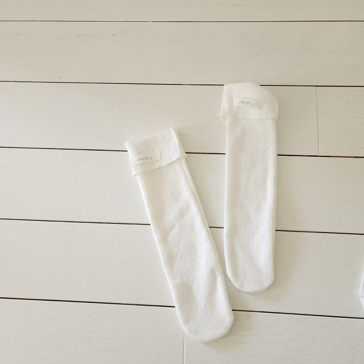 From J - Korean Baby Fashion - #babyoninstagram - Emly Eyelet KneeSocks - 9
