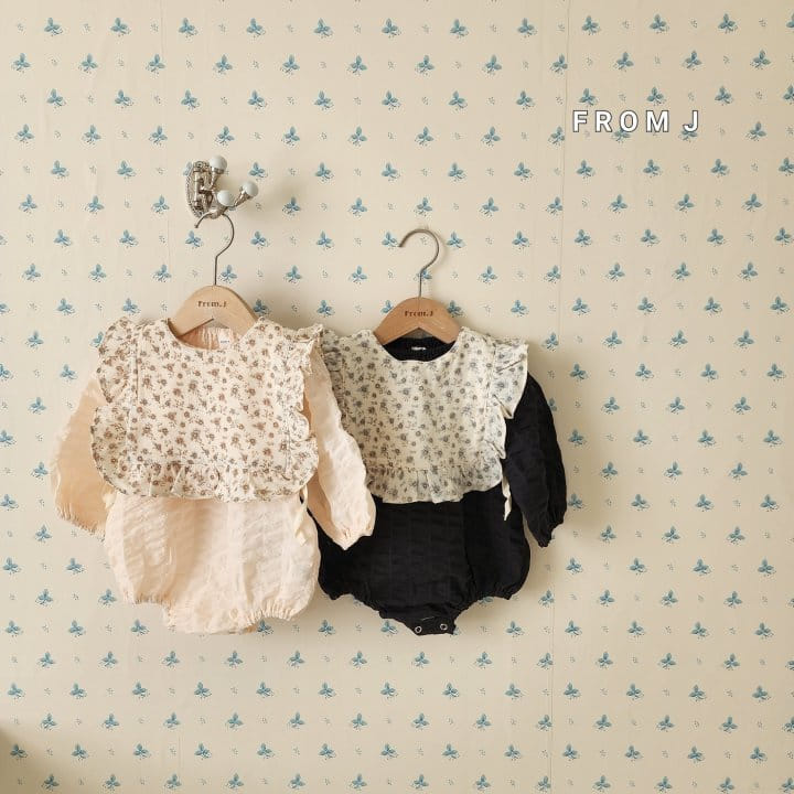 From J - Korean Baby Fashion - #babyoninstagram - Elly Flower Body Suit Vest Set