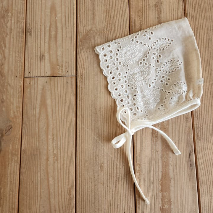 From J - Korean Baby Fashion - #onlinebabyshop - Pring Lace Bonnet - 3