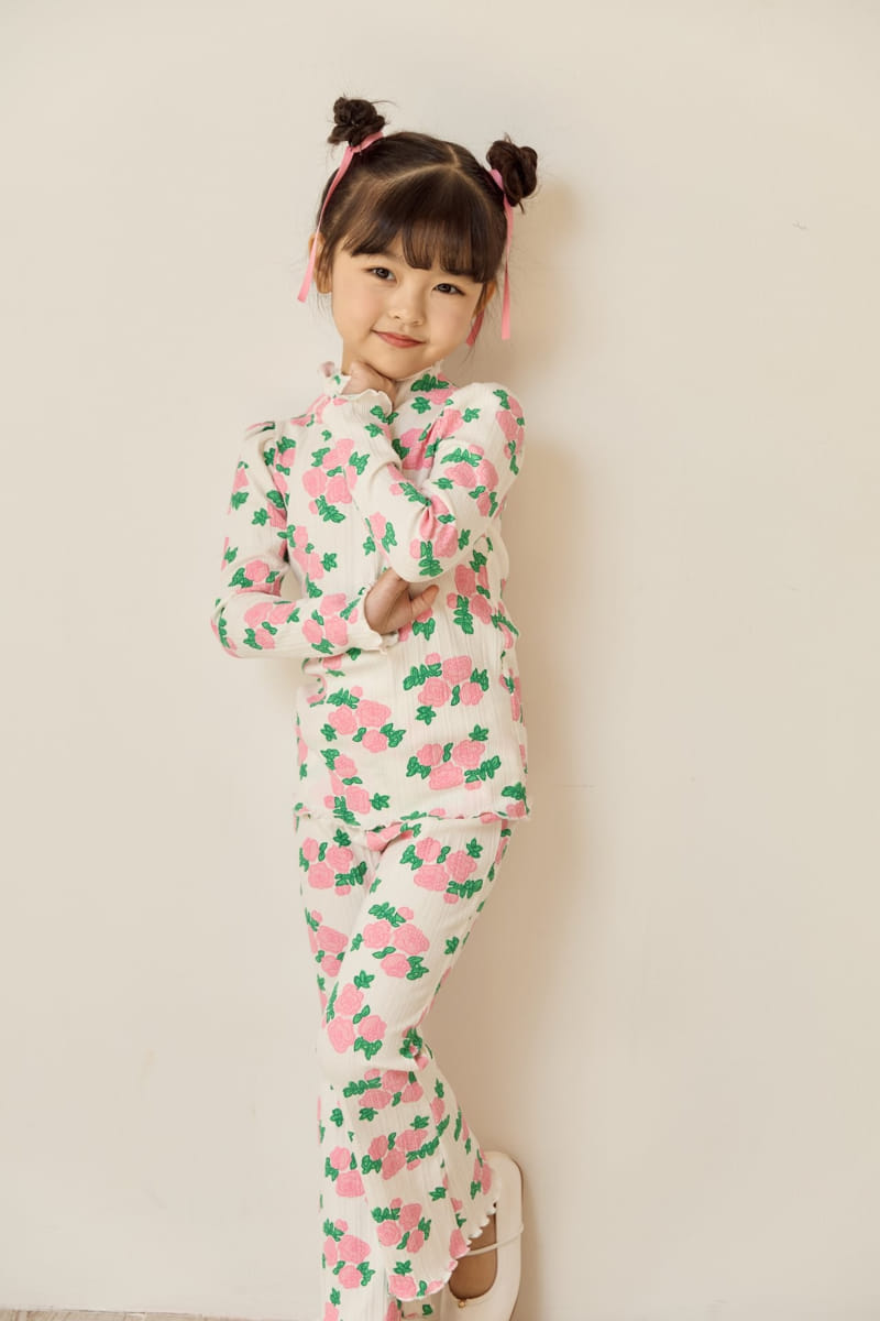 Ggomare - Korean Children Fashion - #childofig - Flower Shirring Tee - 7
