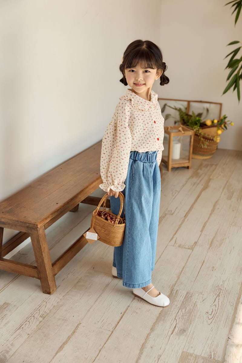 Ggomare - Korean Children Fashion - #childofig - Small Flower Blouse - 3