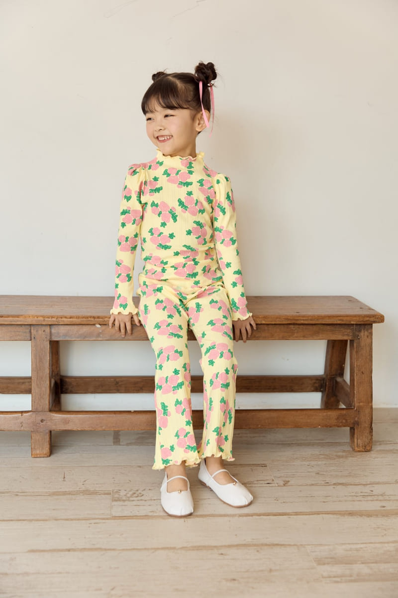 Ggomare - Korean Children Fashion - #designkidswear - Flower Boots Cut Pants - 11