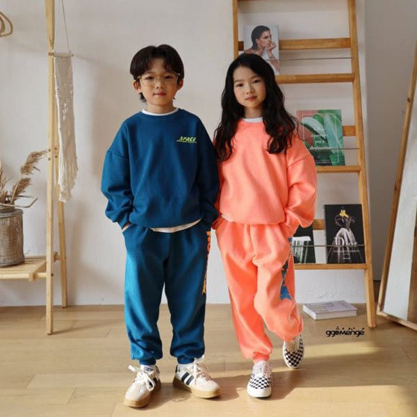 Ggomenge - Korean Children Fashion - #littlefashionista - Space Top Bottom Set