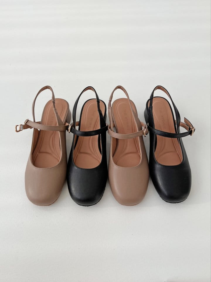 Golden Shoe - Korean Women Fashion - #momslook - 45 Sandals  - 2