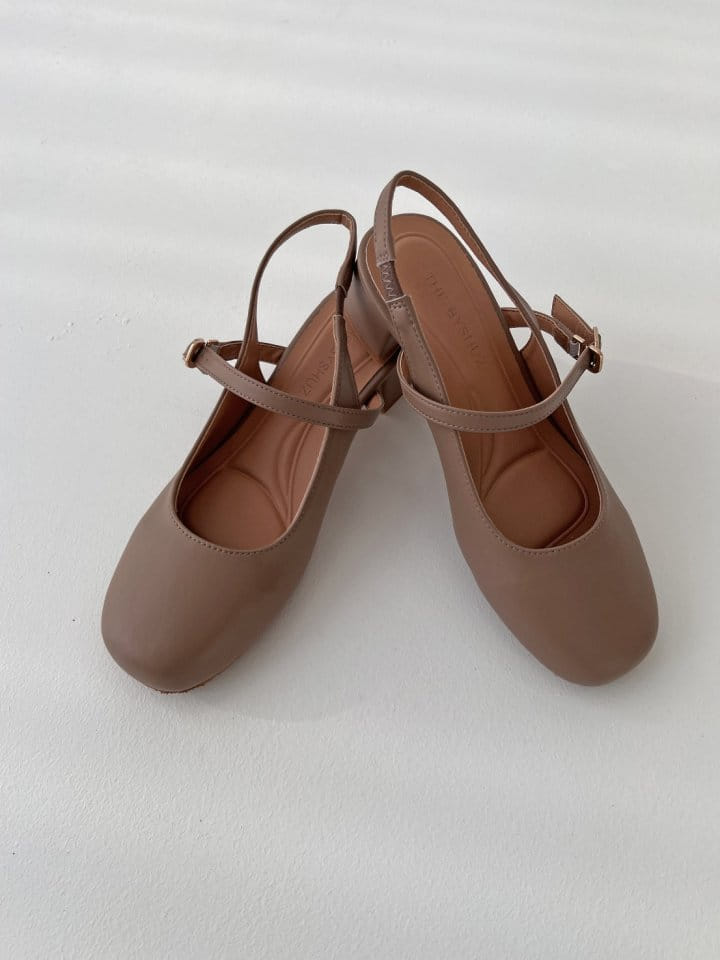 Golden Shoe - Korean Women Fashion - #momslook - 45 Sandals  - 8