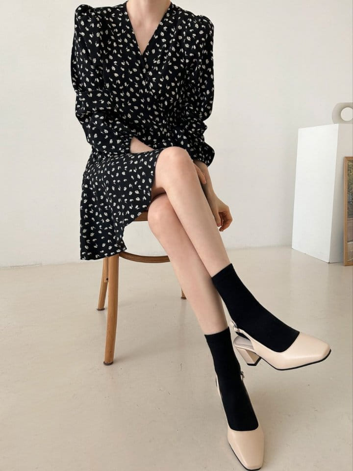 Golden Shoe - Korean Women Fashion - #momslook - 5002 Sandals  - 7