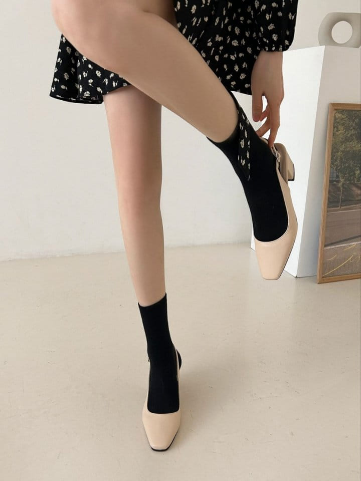 Golden Shoe - Korean Women Fashion - #momslook - 5002 Sandals  - 9