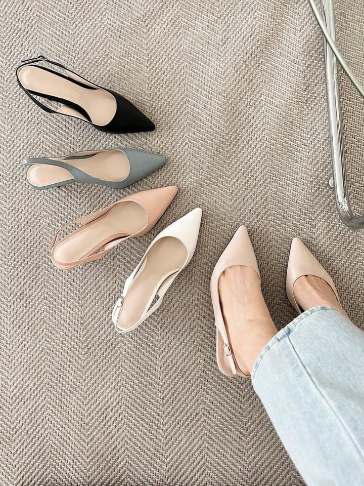 Golden Shoe - Korean Women Fashion - #thelittlethings - 7002  Flats - 8