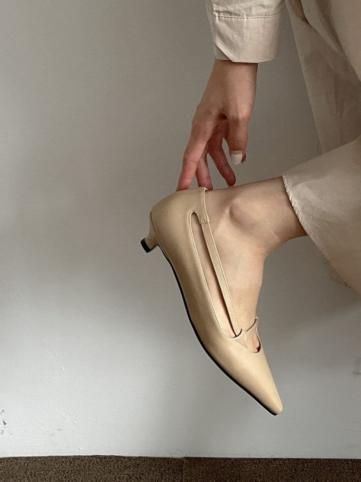 Golden Shoe - Korean Women Fashion - #thelittlethings - C2070 Flats - 11
