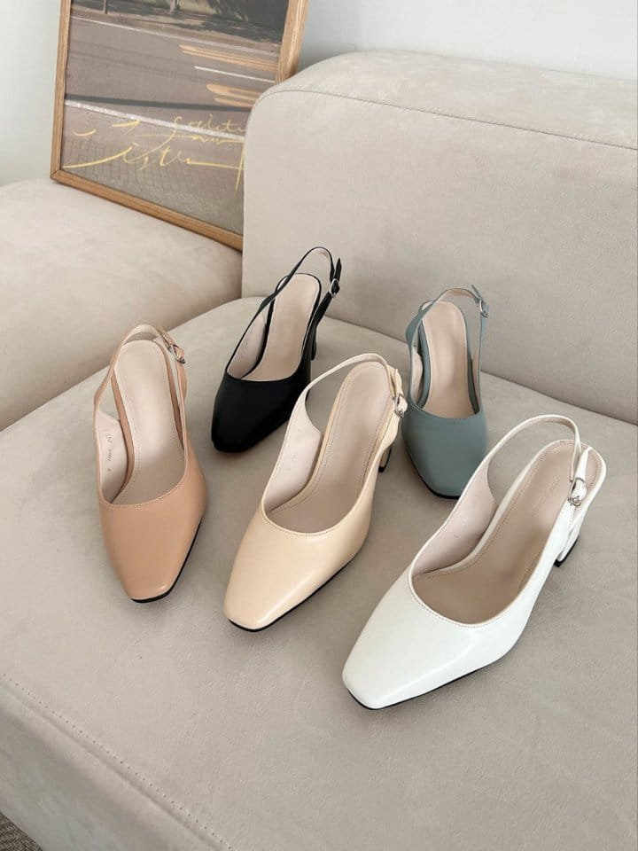 Golden Shoe - Korean Women Fashion - #womensfashion - 7001 Sandals  - 9