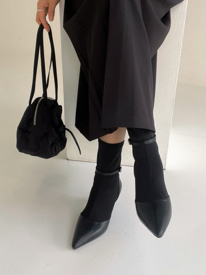 Golden Shoe - Korean Women Fashion - #womensfashion - 53 Sandals  - 9