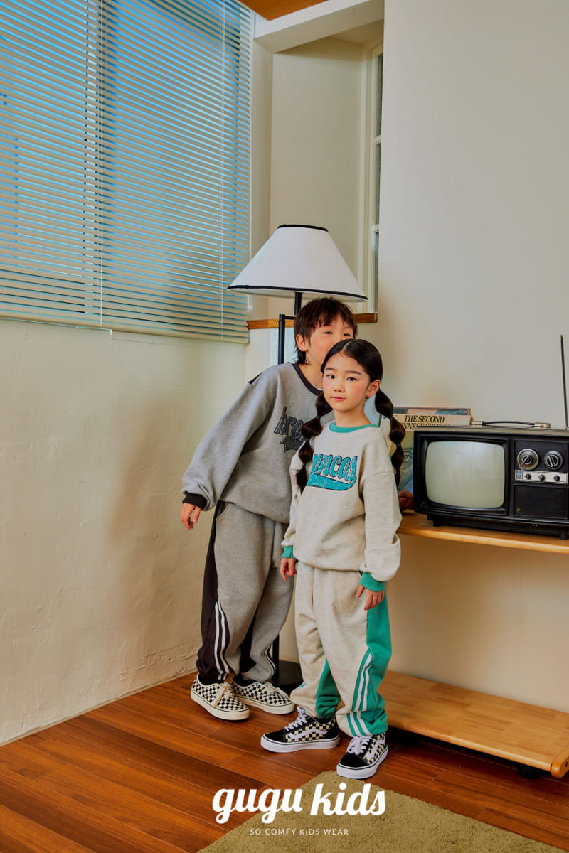 Gugu Kids - Korean Children Fashion - #childofig - Bronco Color Top Bottom Set