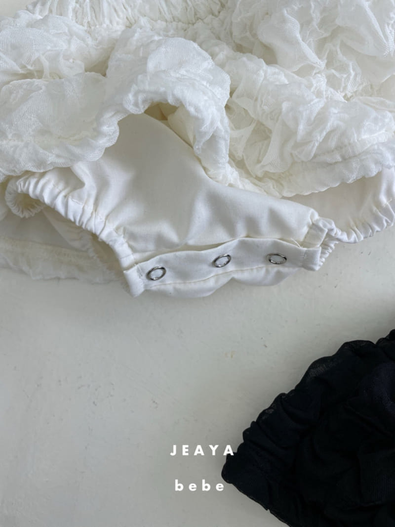 Jeaya & Mymi - Korean Baby Fashion - #babyoninstagram - Lace Mini Skirt - 3