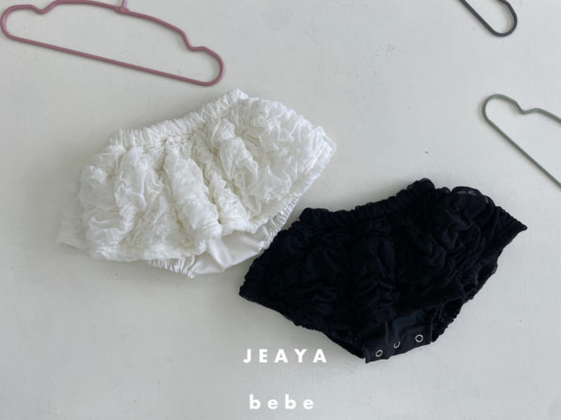 Jeaya & Mymi - Korean Baby Fashion - #babyoninstagram - Lace Mini Skirt - 4