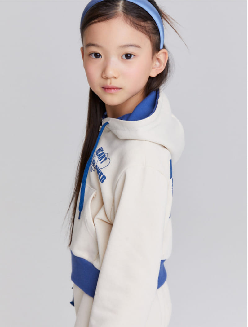 Kokoyarn - Korean Children Fashion - #childrensboutique - Flower Hoody Top Bottom Set - 3