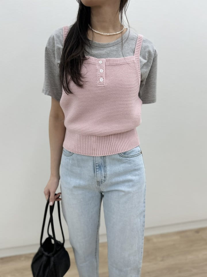 Most - Korean Women Fashion - #momslook - Liver Vest
