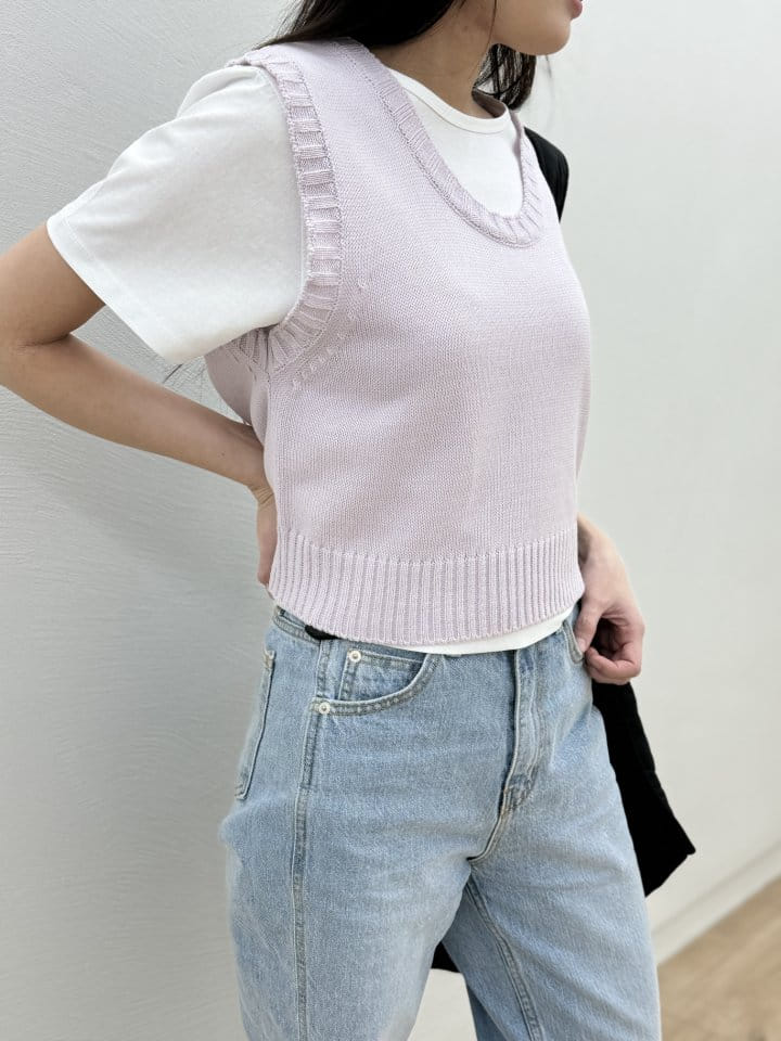 Most - Korean Women Fashion - #momslook - Unick Vest - 2