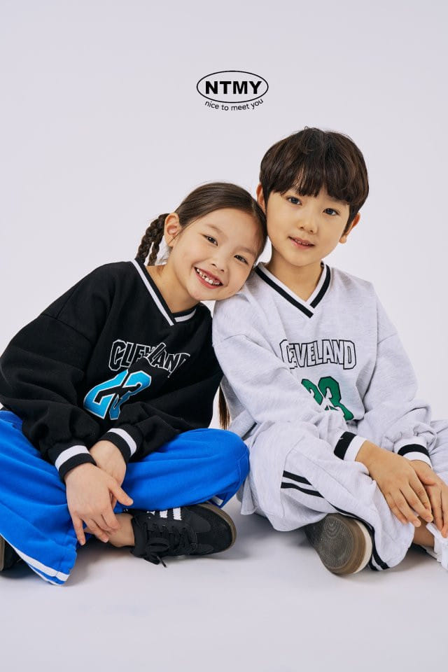 Nice To Meet You - Korean Children Fashion - #toddlerclothing - 23 V Neck Sweatshiet - 3