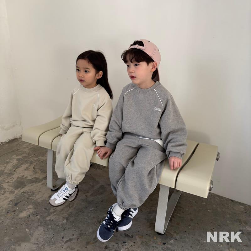 Nrk - Korean Children Fashion - #prettylittlegirls - Bbing Line Top Bottom Set - 9