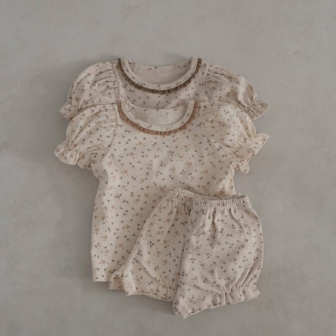 Peekaboo - Korean Children Fashion - #Kfashion4kids - Bella Top Bottom Set