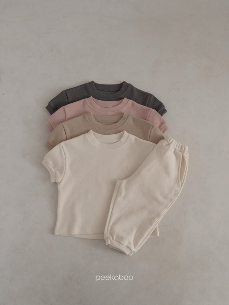 Peekaboo - Korean Children Fashion - #prettylittlegirls - Hug Top Bottom Set