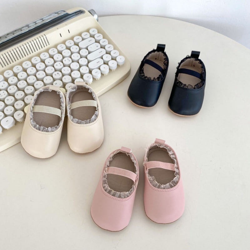 Reve Kid - Korean Baby Fashion - #onlinebabyshop - Bebe Lace Shoes 