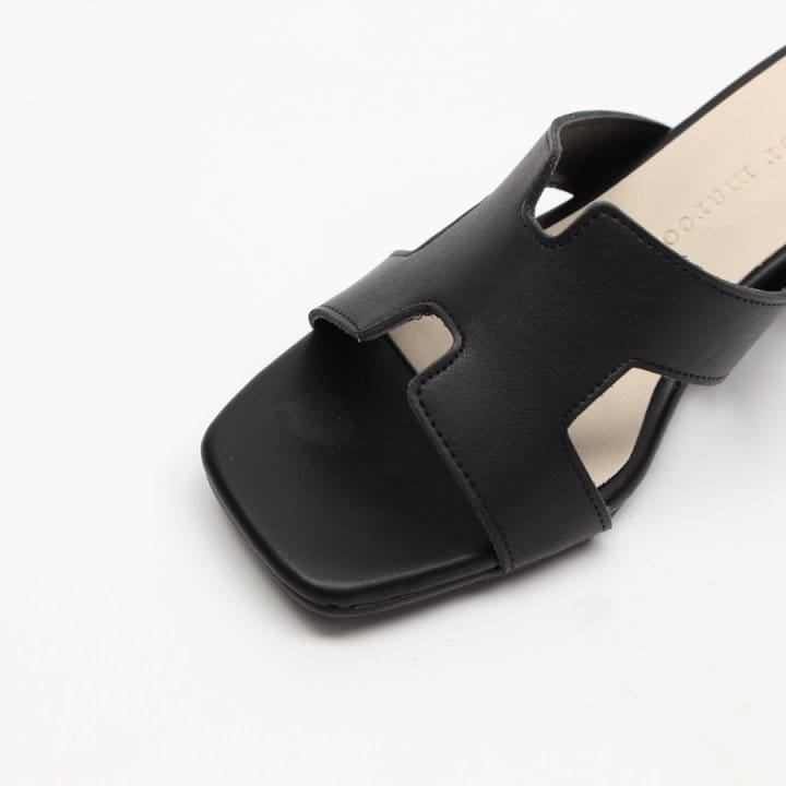 Ssangpa - Korean Women Fashion - #womensfashion - RO 500  Slipper & Sandals - 8
