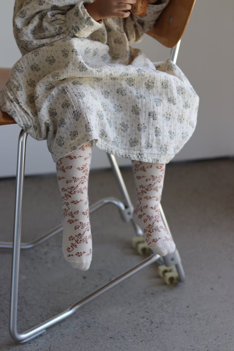Teamand - Korean Children Fashion - #childofig - Garden Knee Socks Set - 6