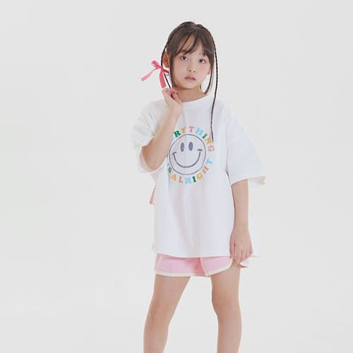 Whitesketchbook - Korean Children Fashion - #childofig - Rainbow Smile Short Sleeve Tee