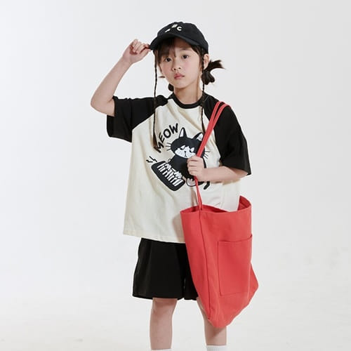 Whitesketchbook - Korean Children Fashion - #childofig - Mew Raglan Short Sleeve Top Bottom Set