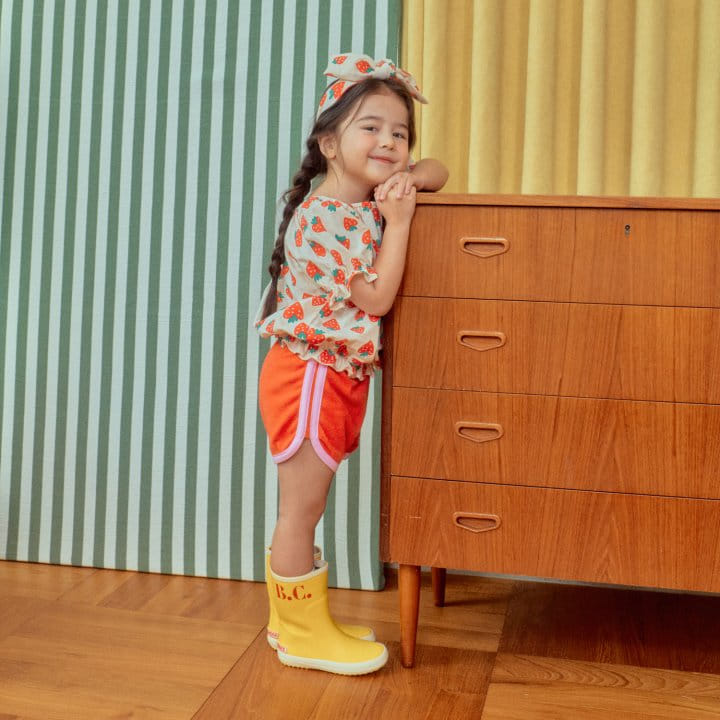 1St Blue - Korean Children Fashion - #childofig - Strawberry Puff Tee  - 2