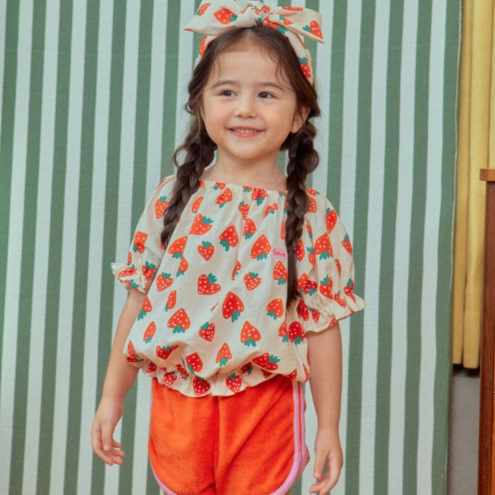 1St Blue - Korean Children Fashion - #childrensboutique - Strawberry Puff Tee  - 3