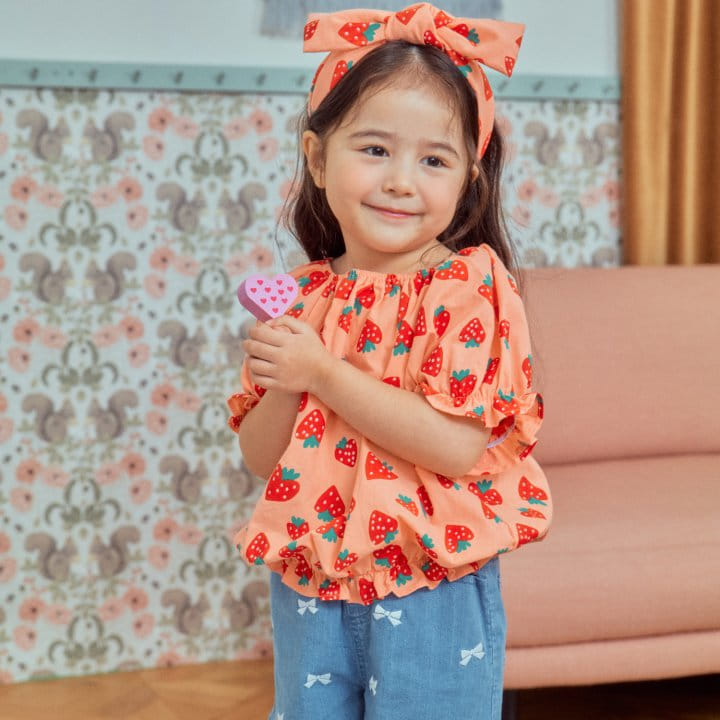 1St Blue - Korean Children Fashion - #fashionkids - Strawberry Puff Tee  - 6