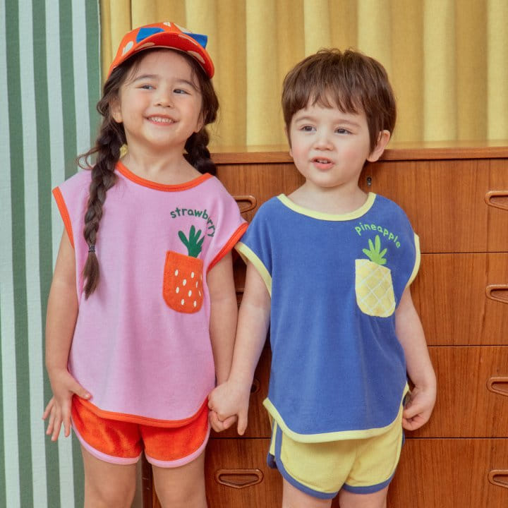 1St Blue - Korean Children Fashion - #kidsshorts - Fruit Pocket Sleeveless Tee - 3