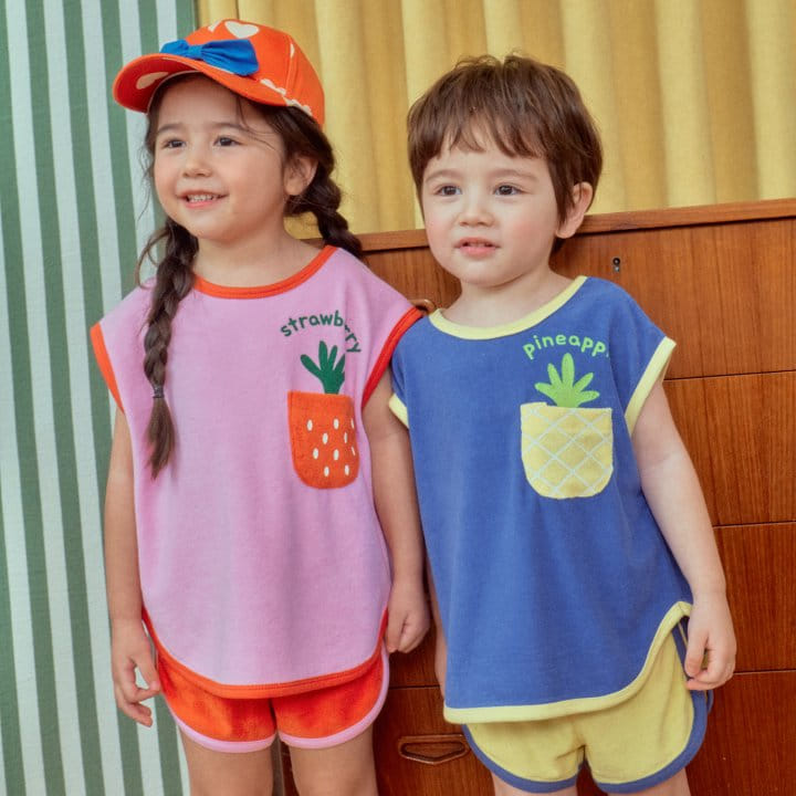 1St Blue - Korean Children Fashion - #kidsshorts - Fruit Pocket Sleeveless Tee - 4