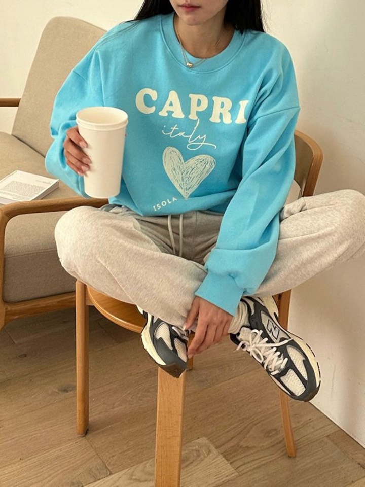 Capri Sweatshirt