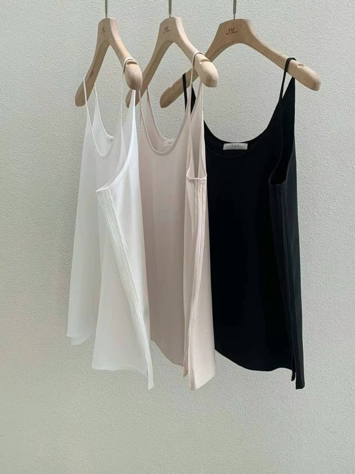 Line Silky Sleeveless Tee Line Silky Sleeveless Tee
