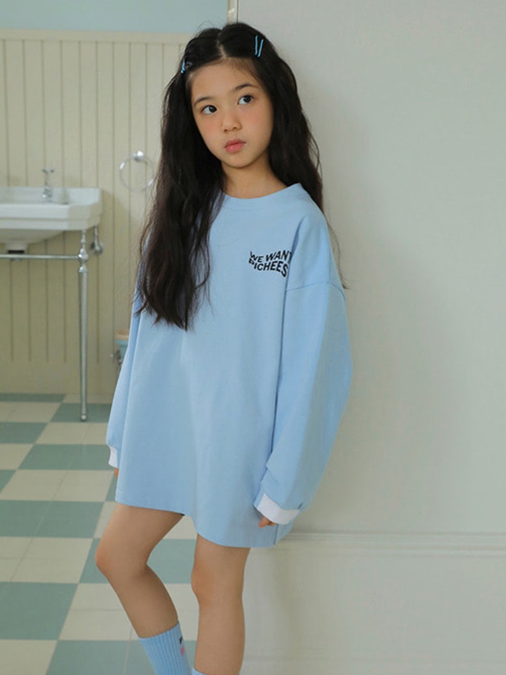 Hug Long Tee
