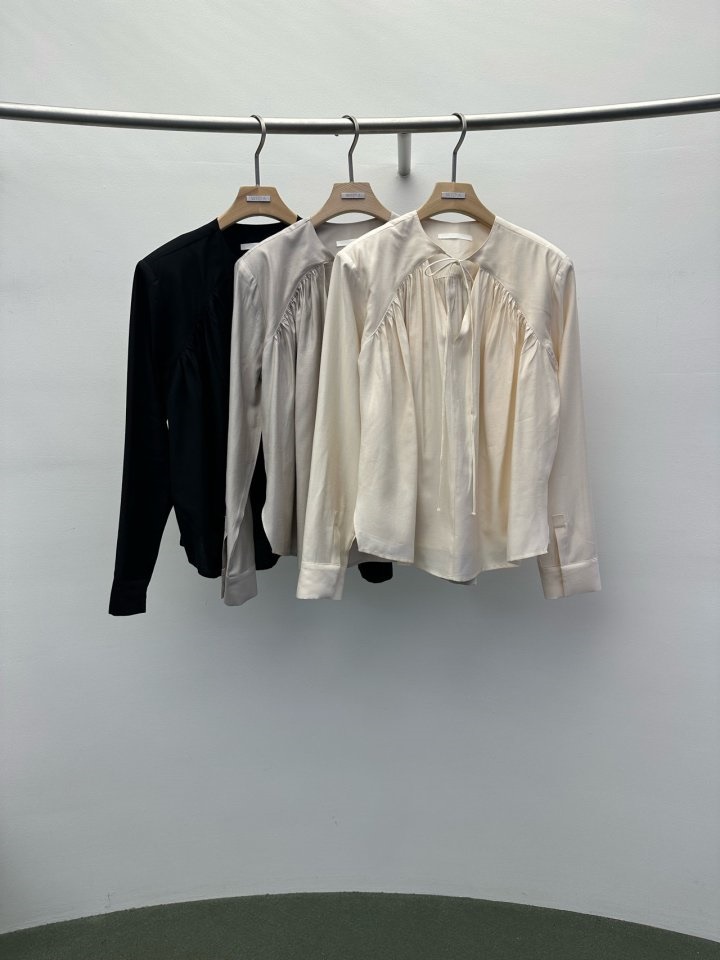 Ribbon Shirring Blouse Ribbon Shirring Blouse