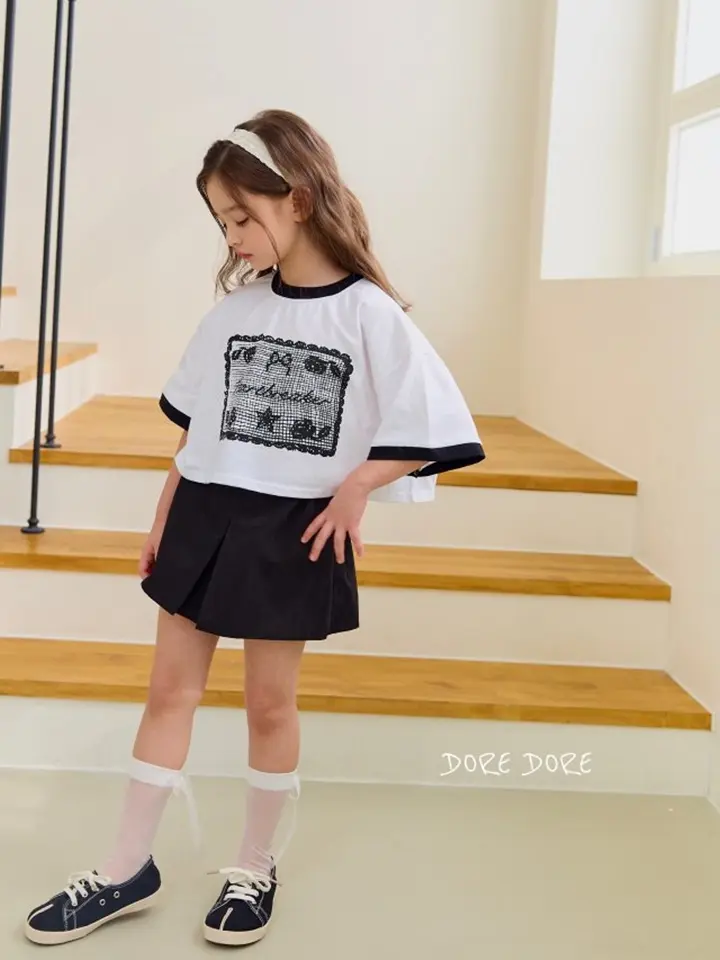 Lace Paint Crop Tee