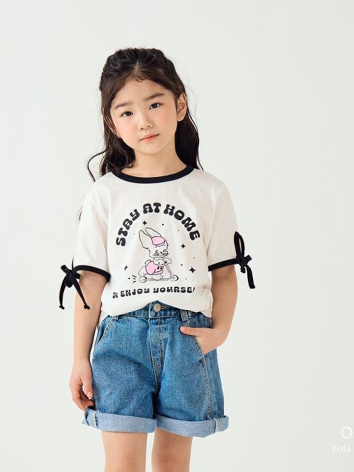 Rabbit Ribbon Short Sleeve Tee